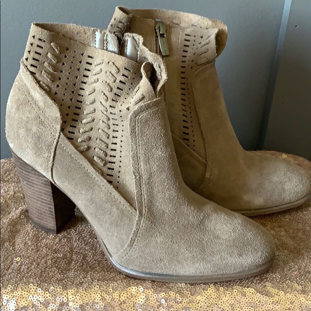 Closed toed Suede booties